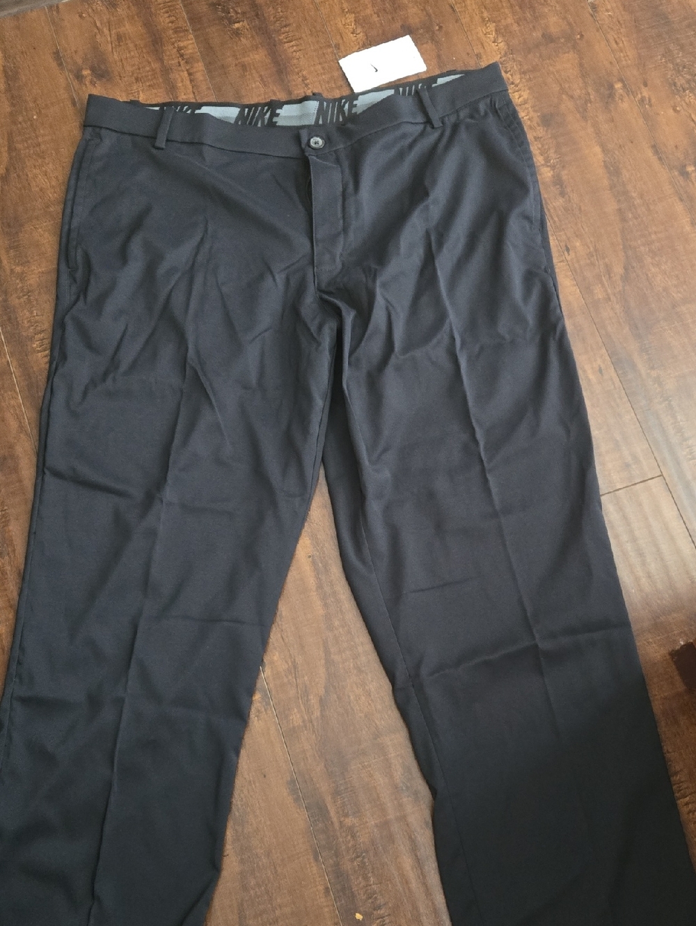 Nike Men's Black Straight-Leg Athletic Pants